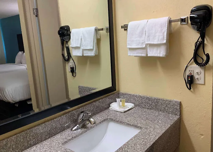 Days By Wyndham Il 2* Troy